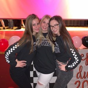 Meet your Posher, Victoria